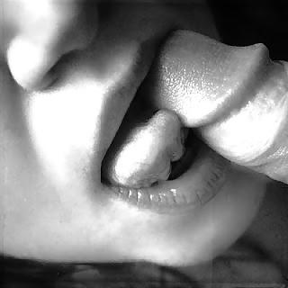 25P More sensual photographs...