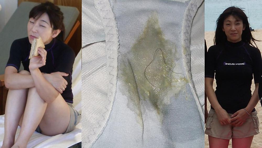 13P Dirty Japanese wife's pink pussy