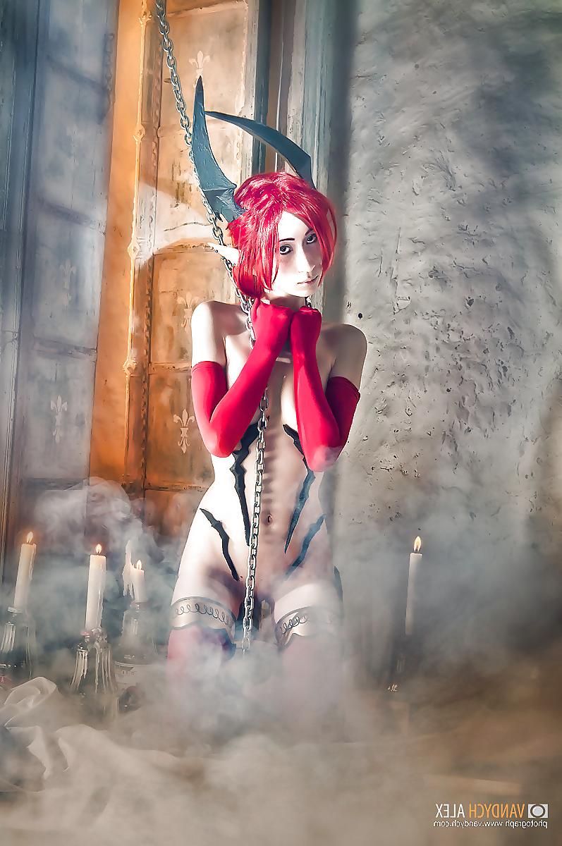25P Cosplay Vl