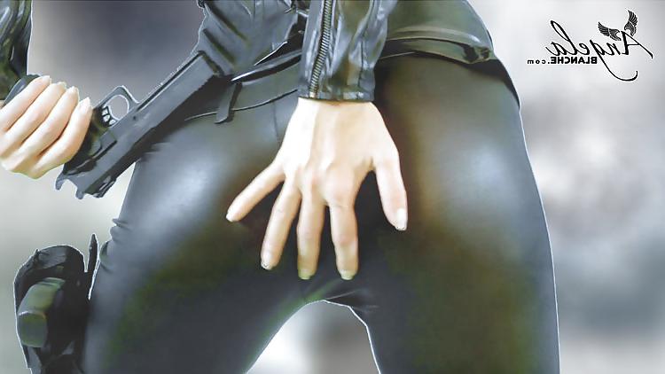25P Cosplay Vl