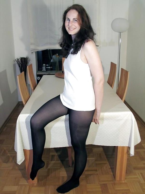 23P Stockings & Pantyhose