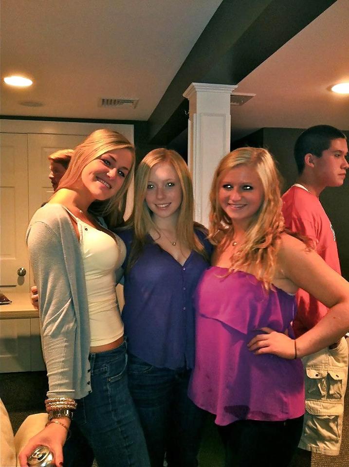 6P Busty Amatuer 11