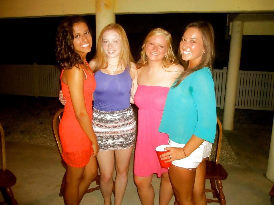 6P Busty Amatuer 11