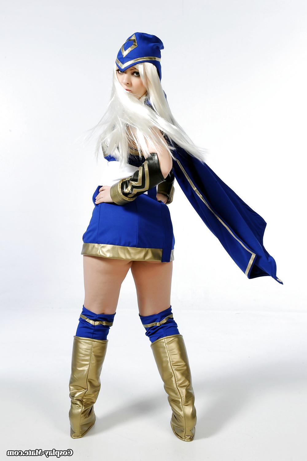 15P Ashe - Cosplay