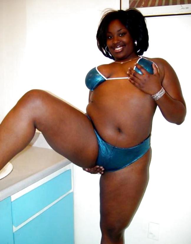 24P Thick Beautiful Ebony Babe From Flavor of Love