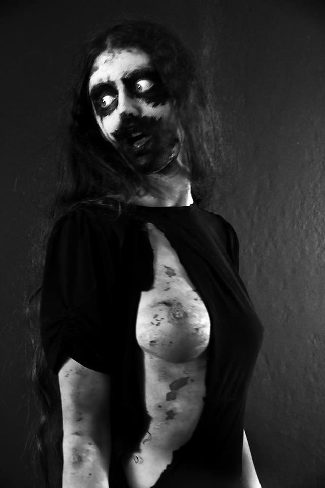 25P Liz french gothic