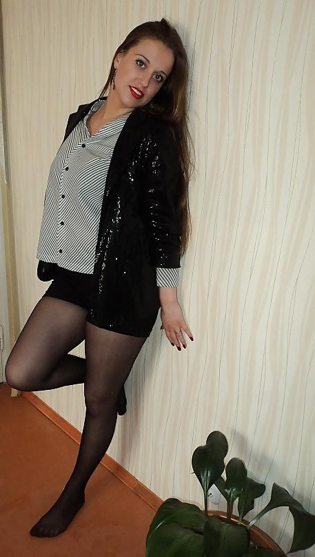 25P Hot pantyhose babes 27