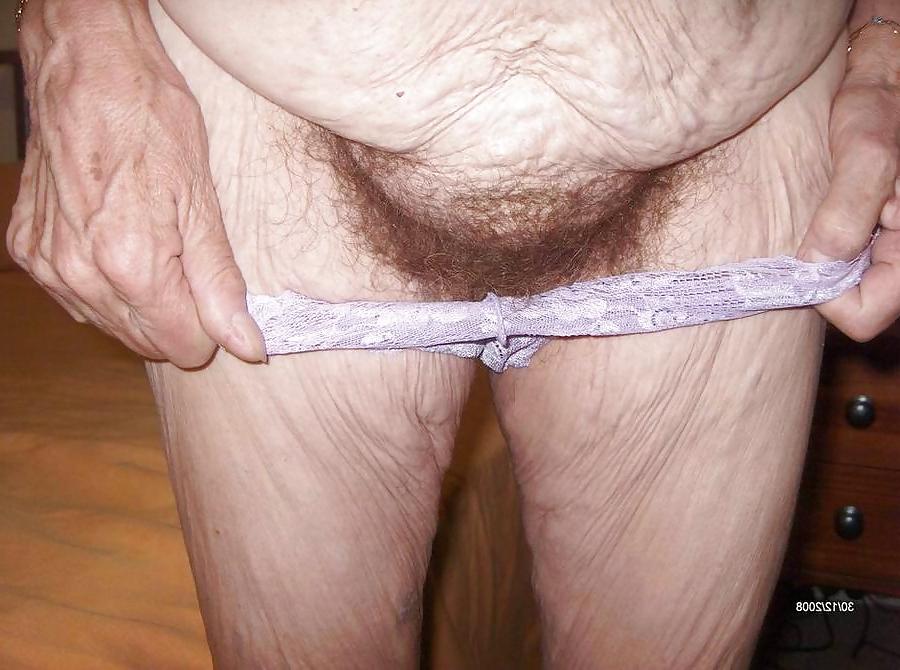 11P Granny wrinkled body. My weakness3