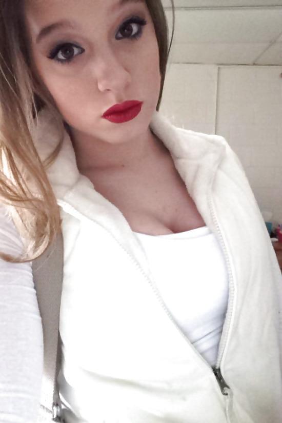 20P Roter Lippenstift ist immer eine nette Geste