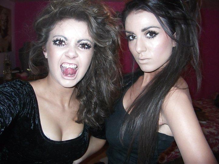 25P TEEN SLUT GEORGINA .DIRTY COMMENTS!!!