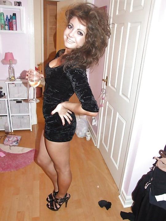 25P TEEN SLUT GEORGINA .DIRTY COMMENTS!!!