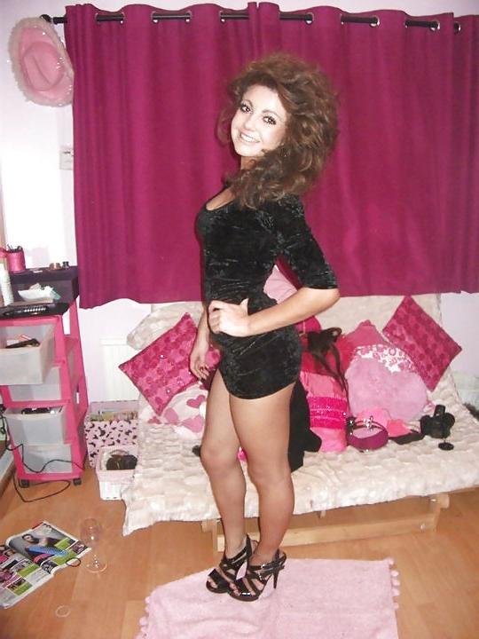 25P TEEN SLUT GEORGINA .DIRTY COMMENTS!!!