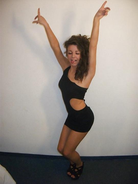 25P TEEN SLUT GEORGINA .DIRTY COMMENTS!!!