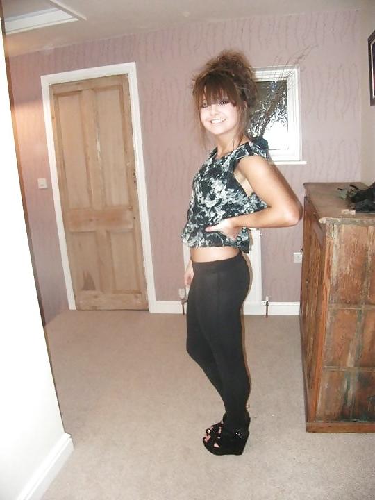 25P TEEN SLUT GEORGINA .DIRTY COMMENTS!!!