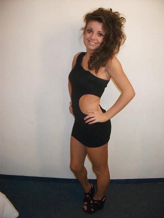 25P TEEN SLUT GEORGINA .DIRTY COMMENTS!!!