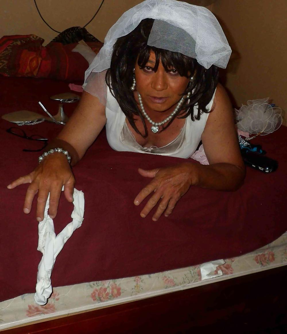 8P Tracy in Wedding Dress
