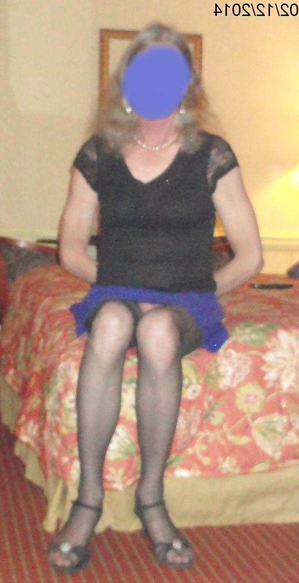 25P Blue skirt