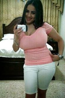 15P Busty Amatuer 27