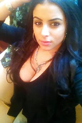 15P Busty Amatuer 27