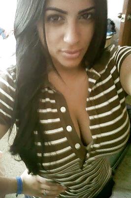 15P Busty Amatuer 27