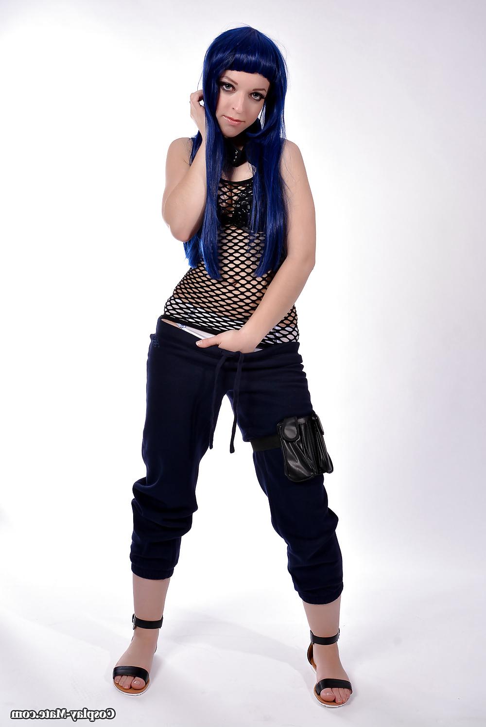 15P Hinata Cosplay