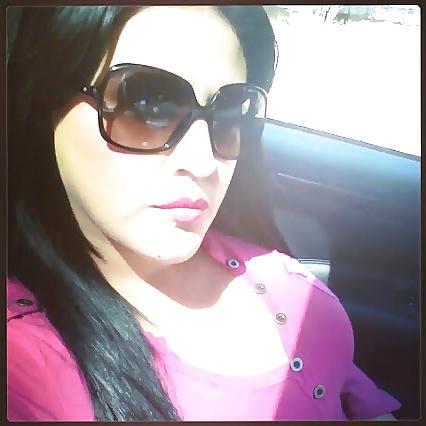 21P Thick latina