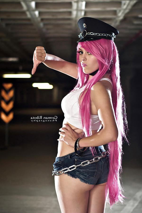25P Cosplay Hotties