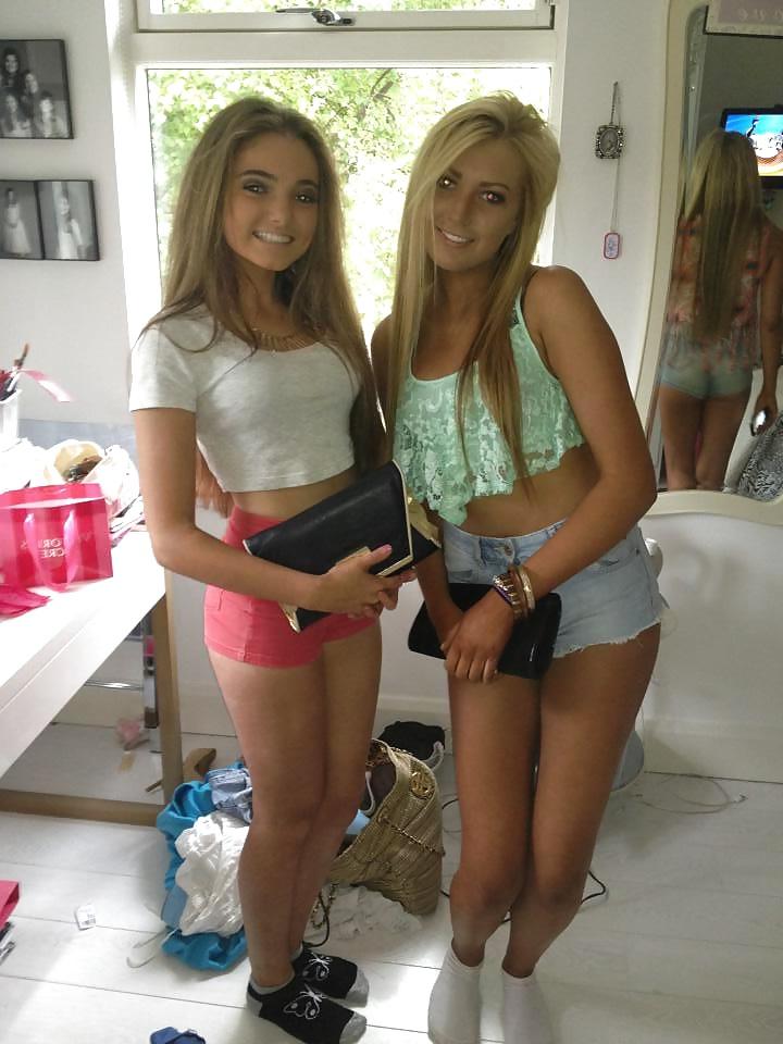 16P Irish chav has legs that just keep going