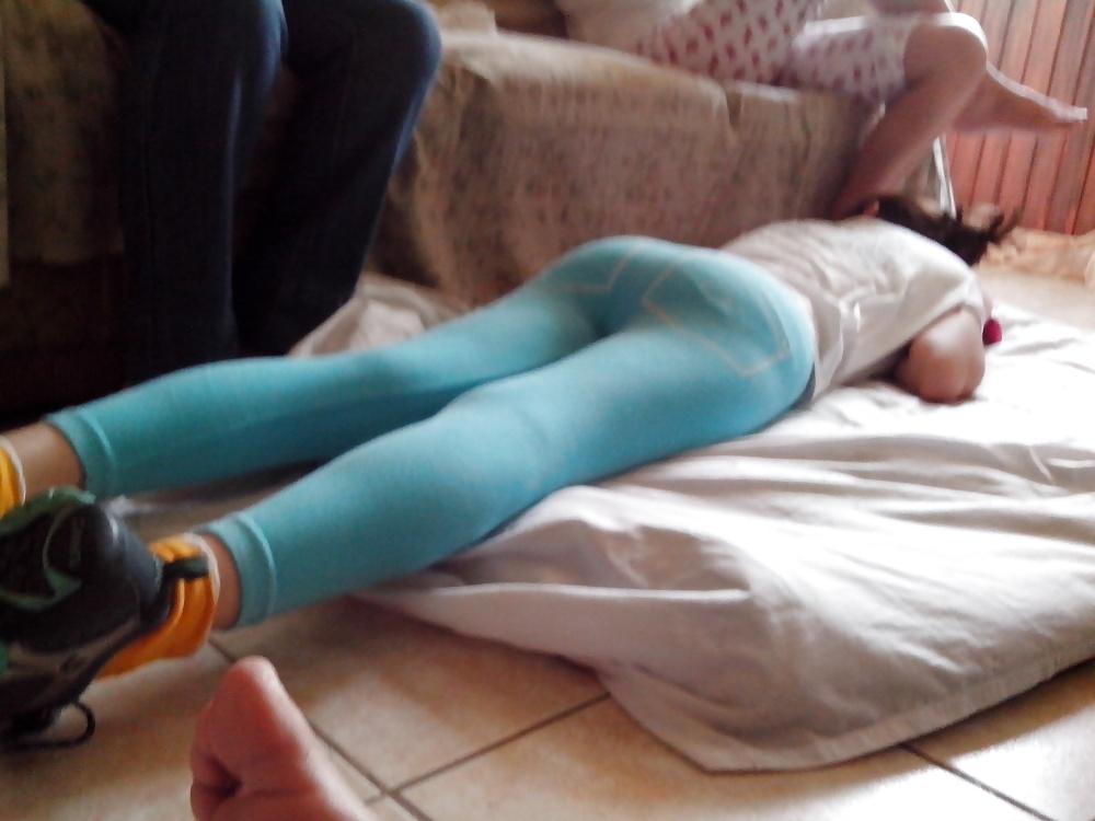 19P My sist in law in blue tights