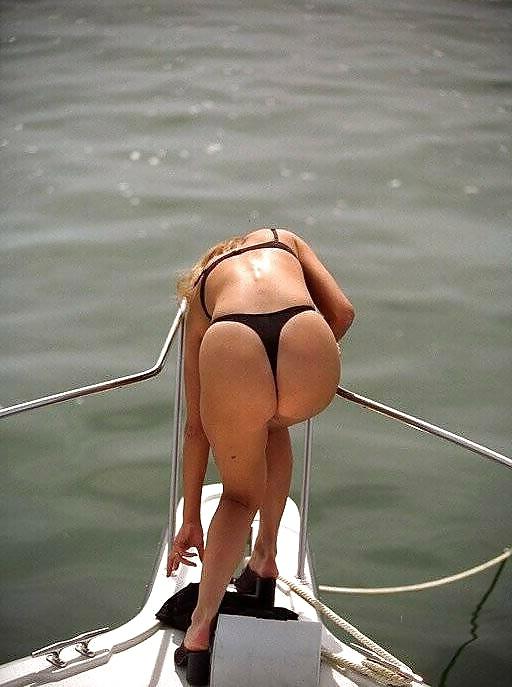 21P SO MANY ASSES SO LITTLE TIME 32 (LORDLONE) 