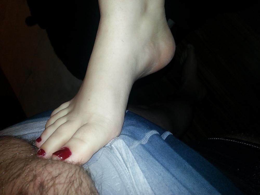 16P Lost Footjob Pictures