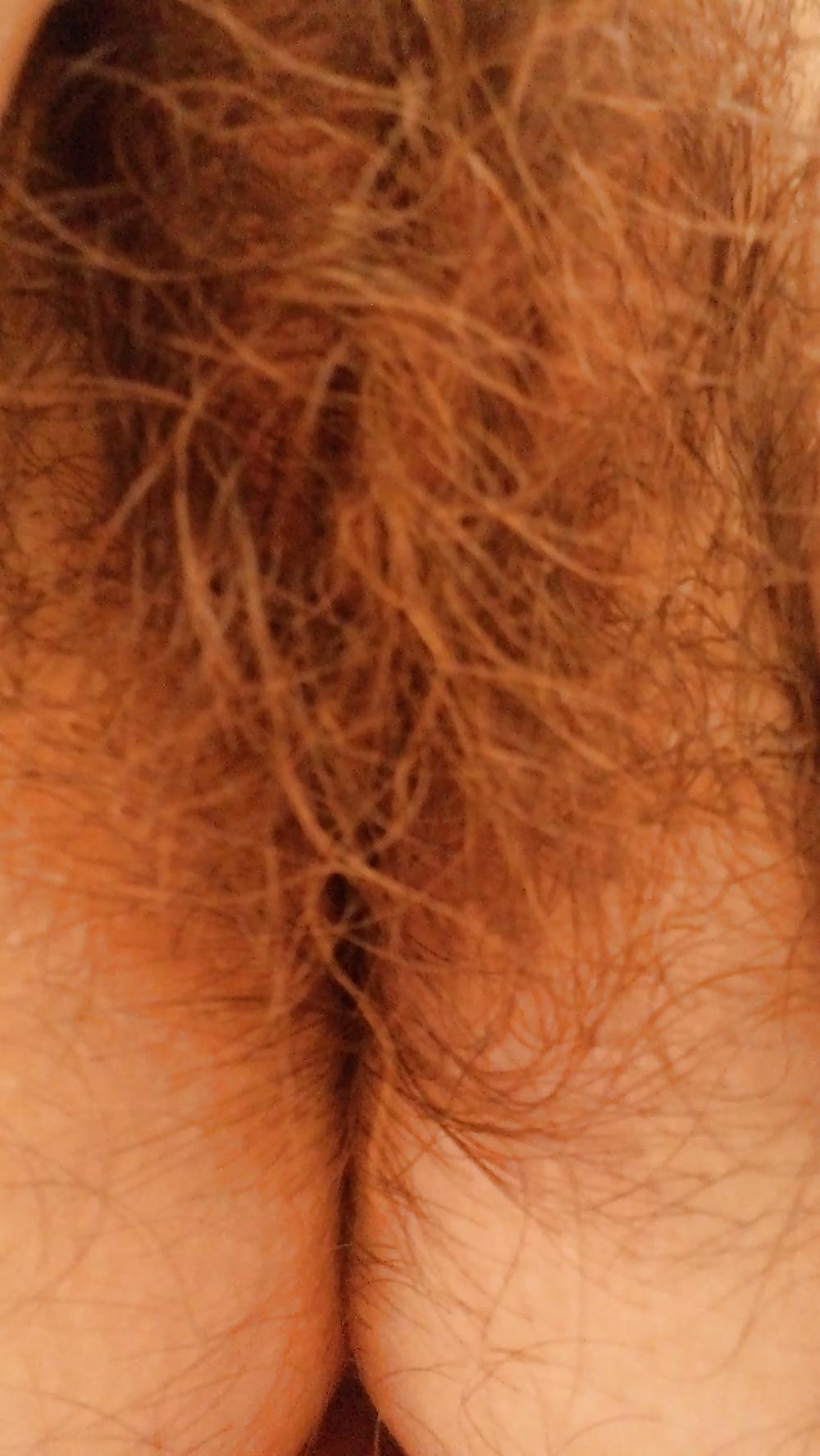 25P My gf giving me a footjob in pantyhose