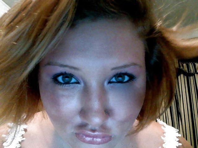 25P Slut Kirstie sucks dick