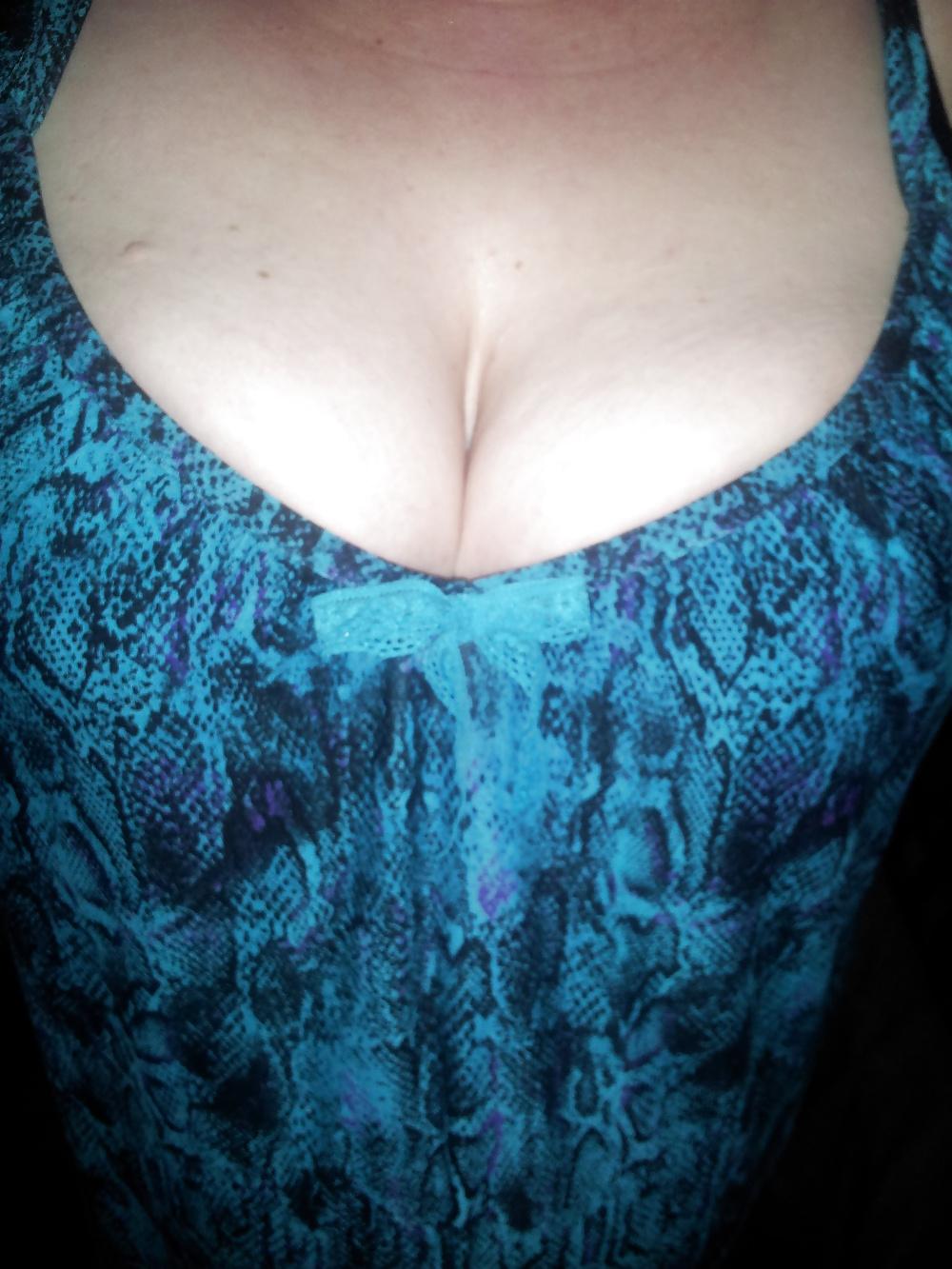 7P Fat Slut Wife In Blue