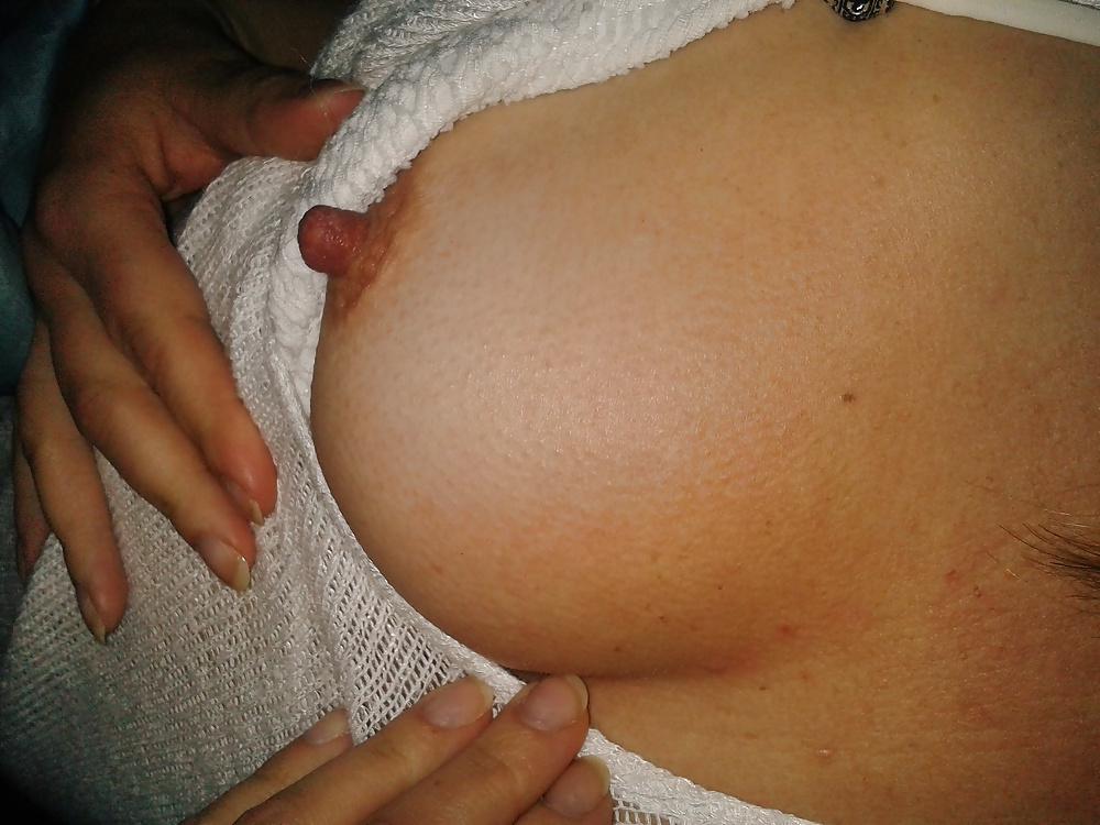 20P Dirty wife stripping and fucking