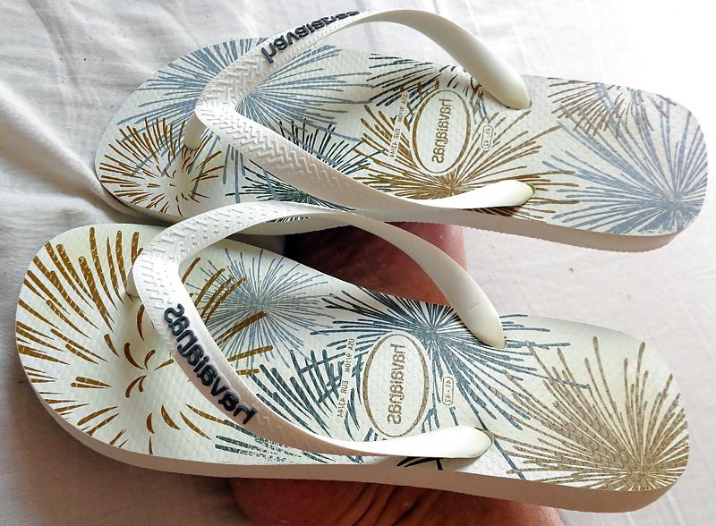 12P DELICIA DE HAVAIANAS