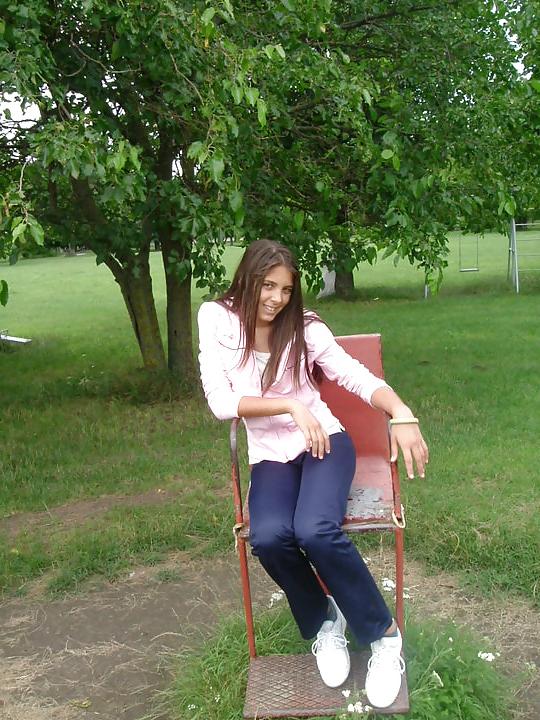 25P Cock Loving Serbian Teen
