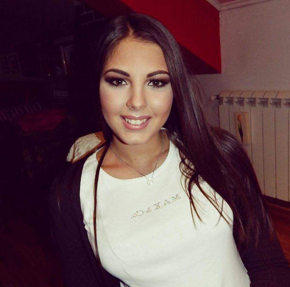 25P Cock Loving Serbian Teen