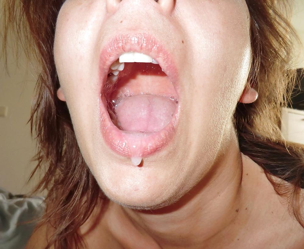 12P I love to suck cock and swallow lots of cum mmmmm......