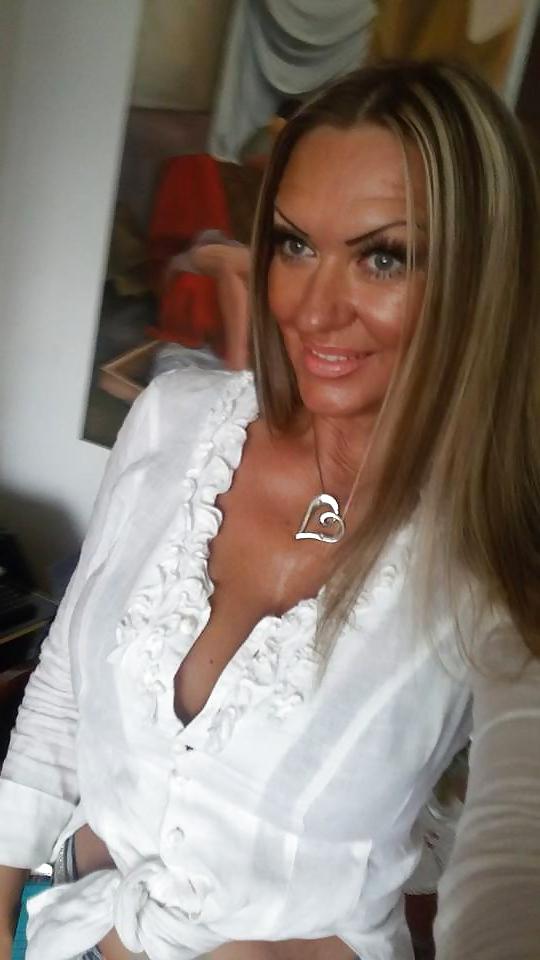 25P Serbian Milf Olja