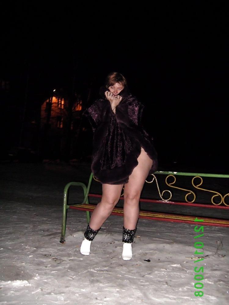 19P Busty milf 2.