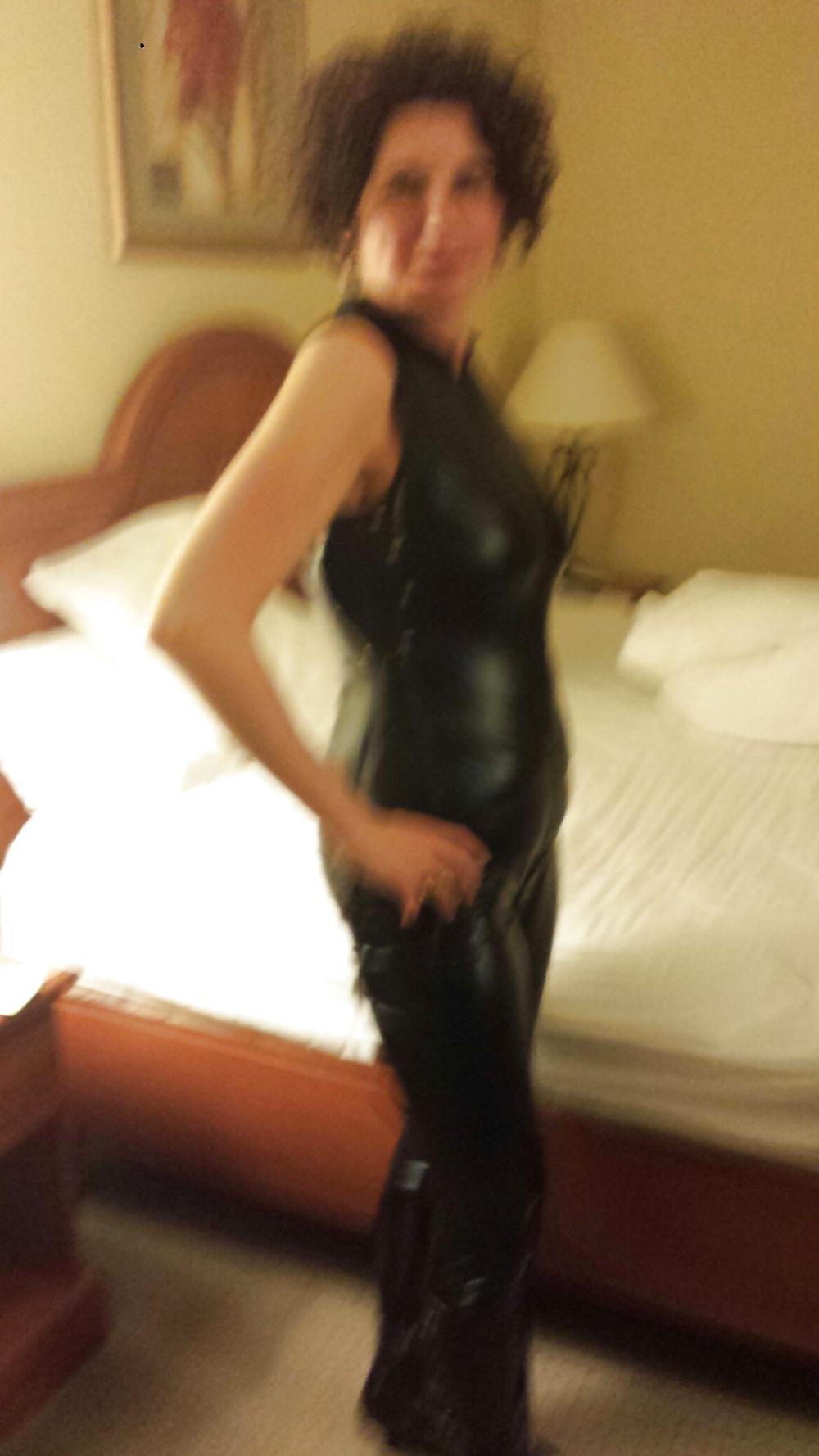 20P HOT GIRL WITH HOT BODY