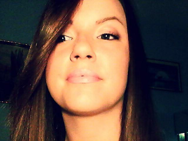25P Little teen slut wants dick!