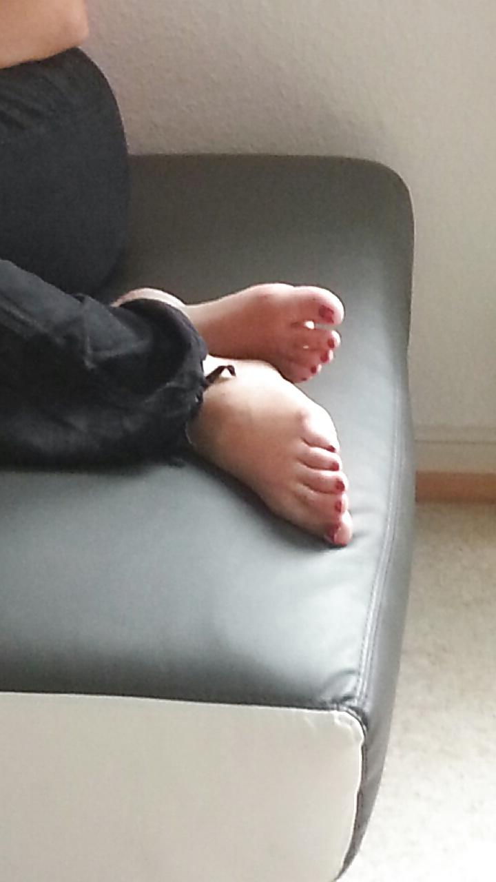 15P French lover wife red toes feet
