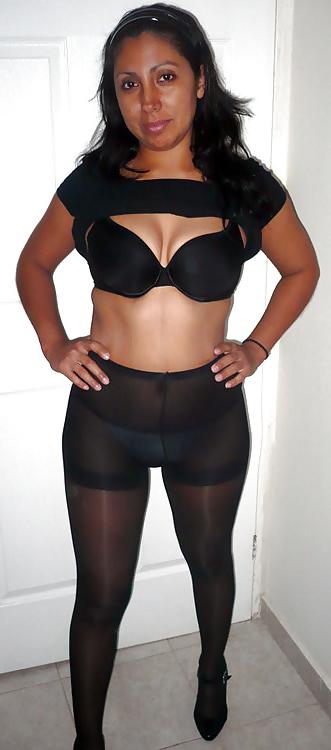 25P Pantyhose Real Women BBW 2