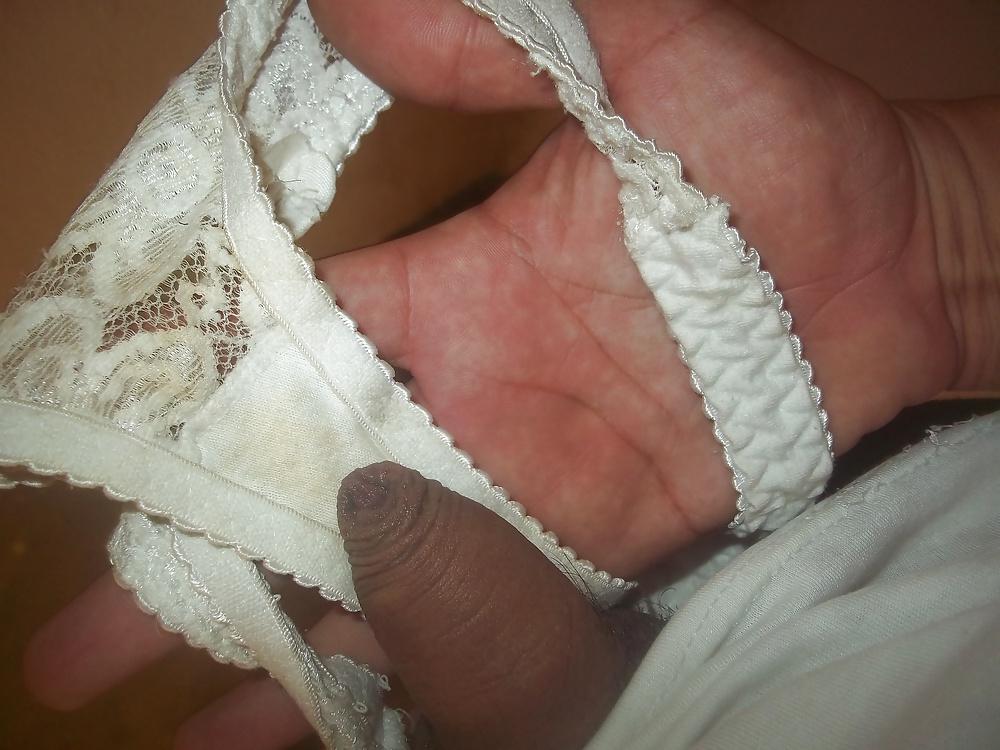 12P Dirty panty