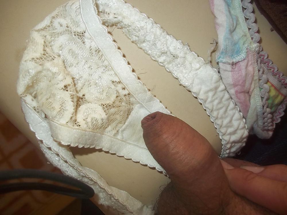 12P Dirty panty