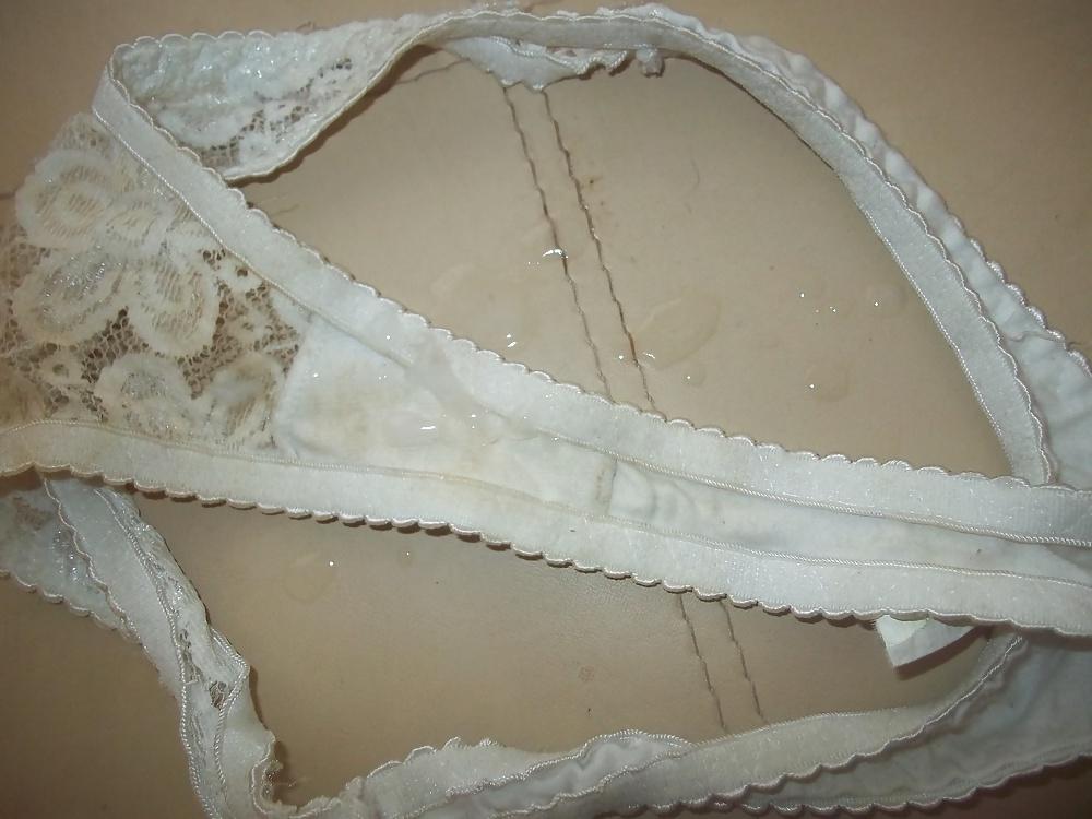 12P Dirty panty