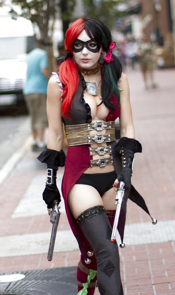 18P Cosplay is Hot