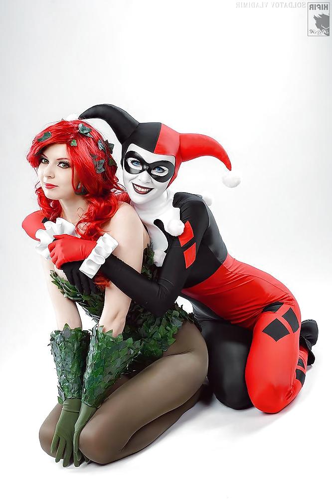 18P Cosplay is Hot